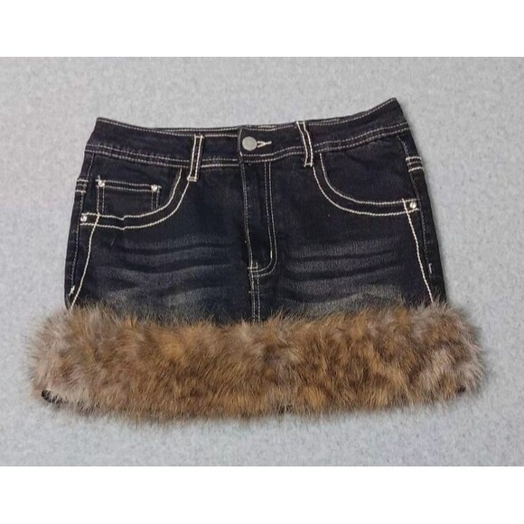 ROMWE Dresses & Skirts - Romwe Kawaii Y2K Gyaru Faux Fur Denim Mini Skirt S Retro Bratz Mall Goth Grunge